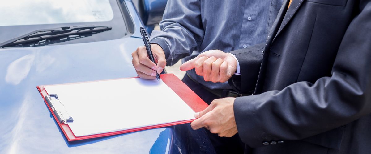 Comparación entre seguro común y seguro para apps de transporte